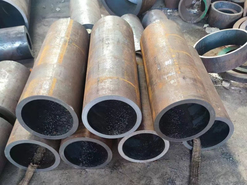 周口12Cr1MovG无缝钢管切割